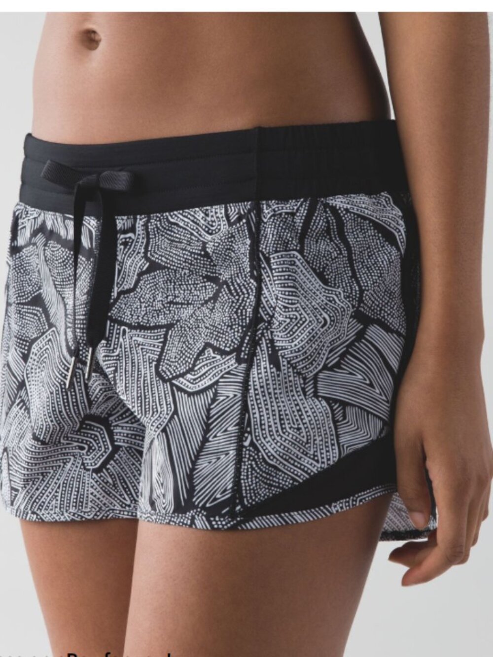 lululemon athletica Black & White Printed Athletic Shorts size 10